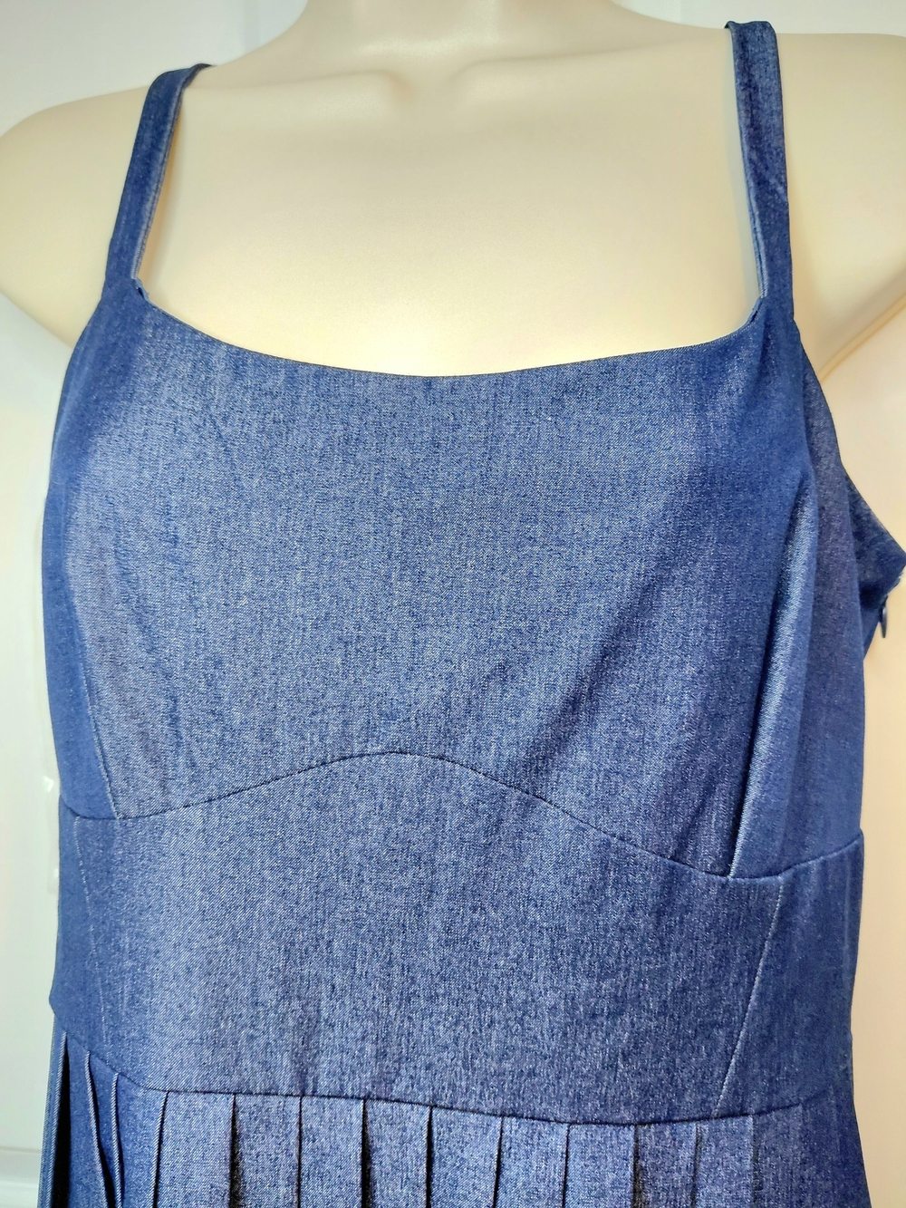 Trixxi Navy Denim Chambray Pleated Mini SPRING SUMMER dress 90's Style. Sz Med - Picture 3 of 10